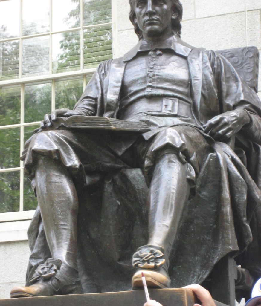 John Harvard Statue